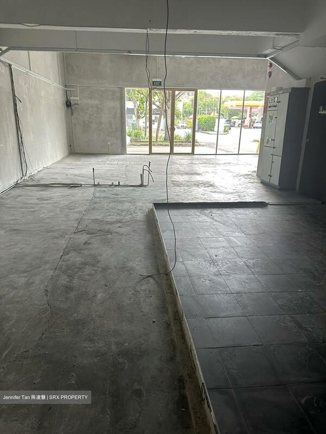 Hillview Villas (D15), Retail #598084411